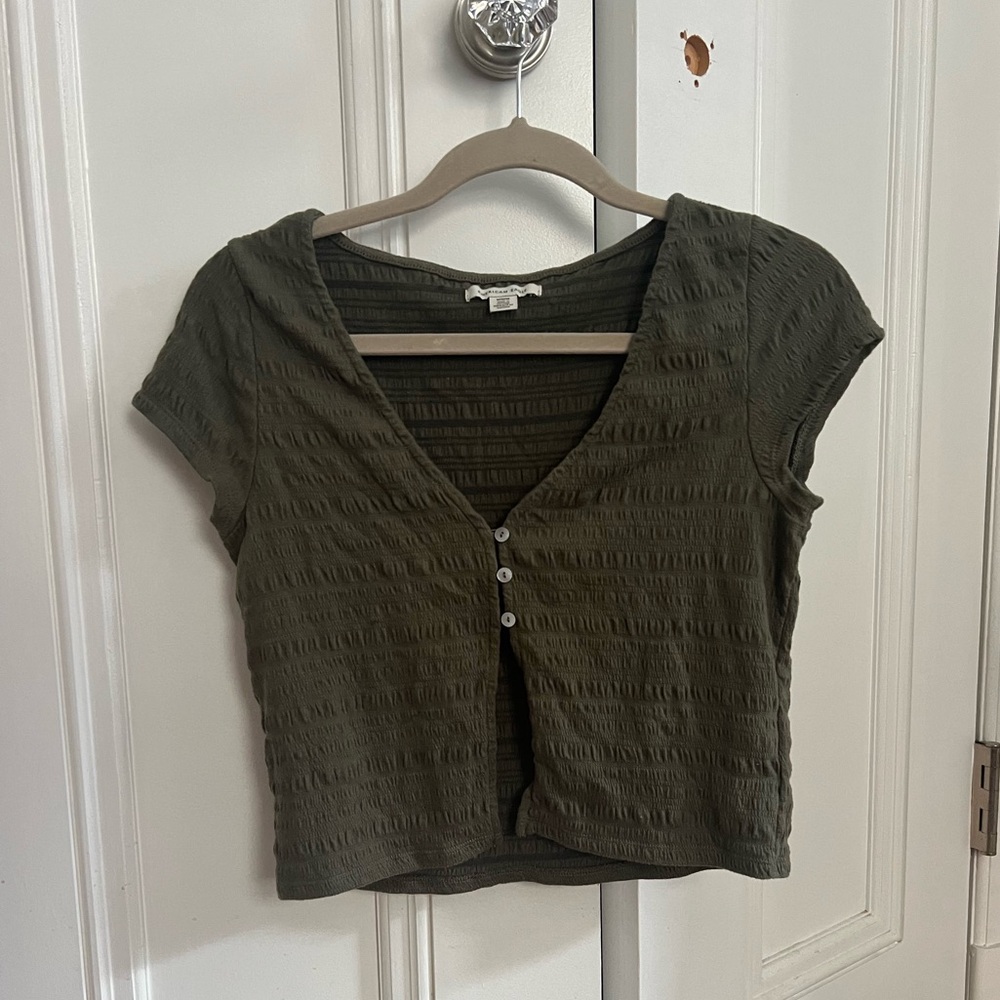 American eagle Button front split hem tee